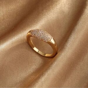 Gold Ring with Sparkling Accents A1517